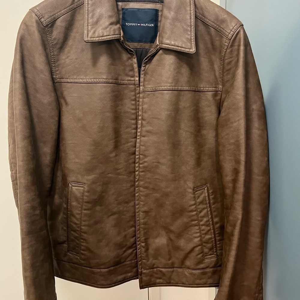 Beautiful coat. Worn only once.
